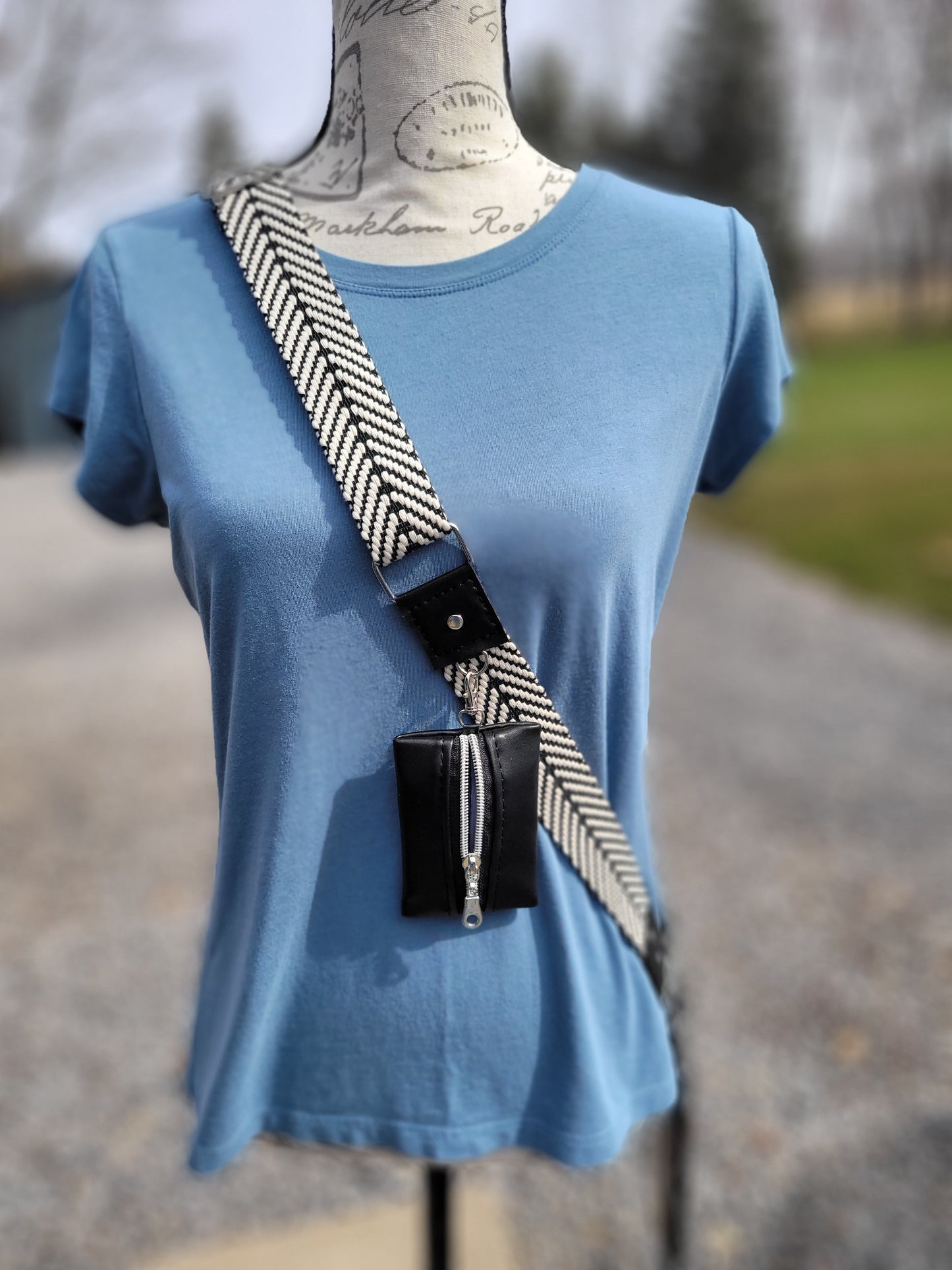 Chevron Phone Sling