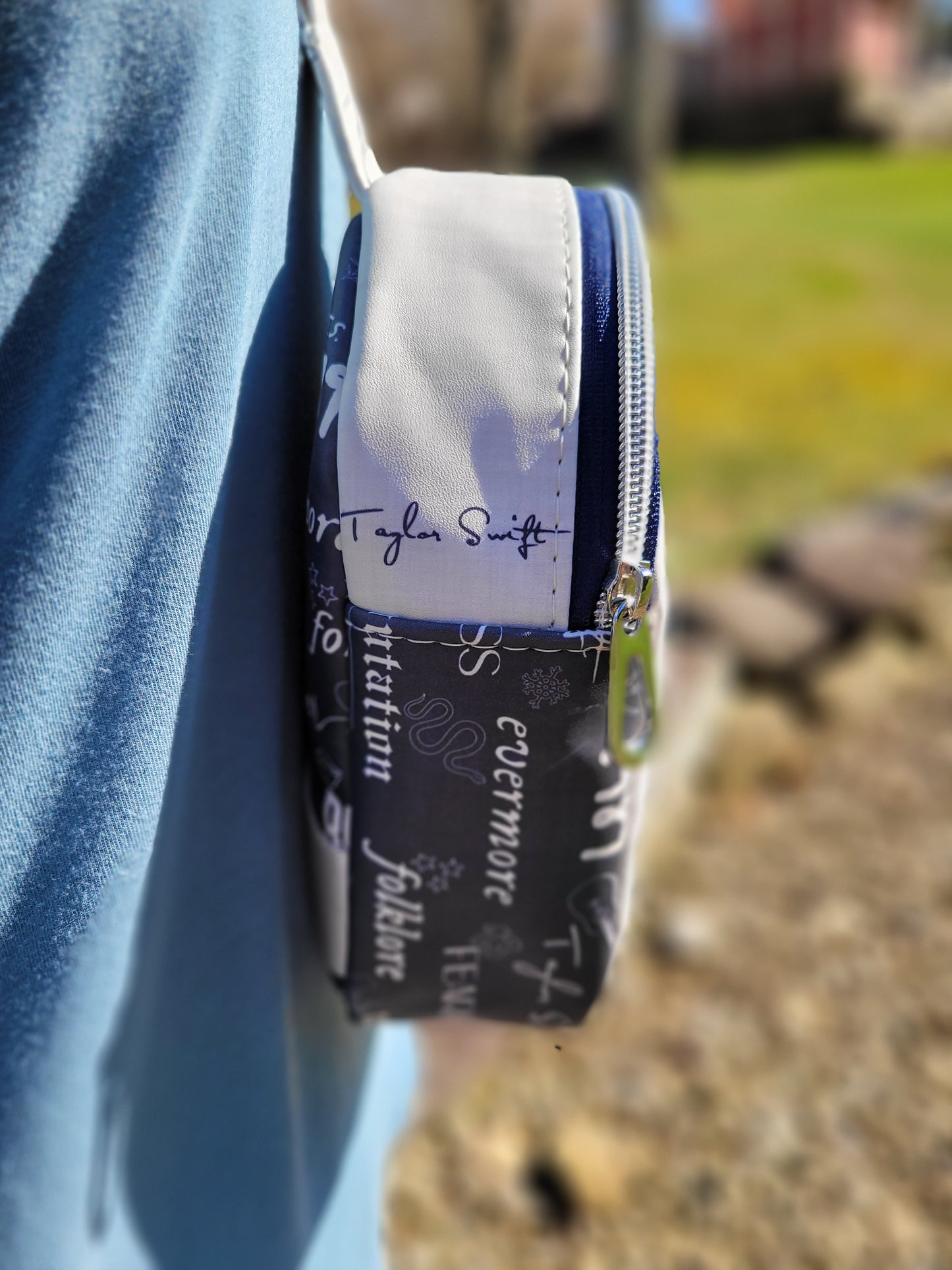 Taylor Mini Sling