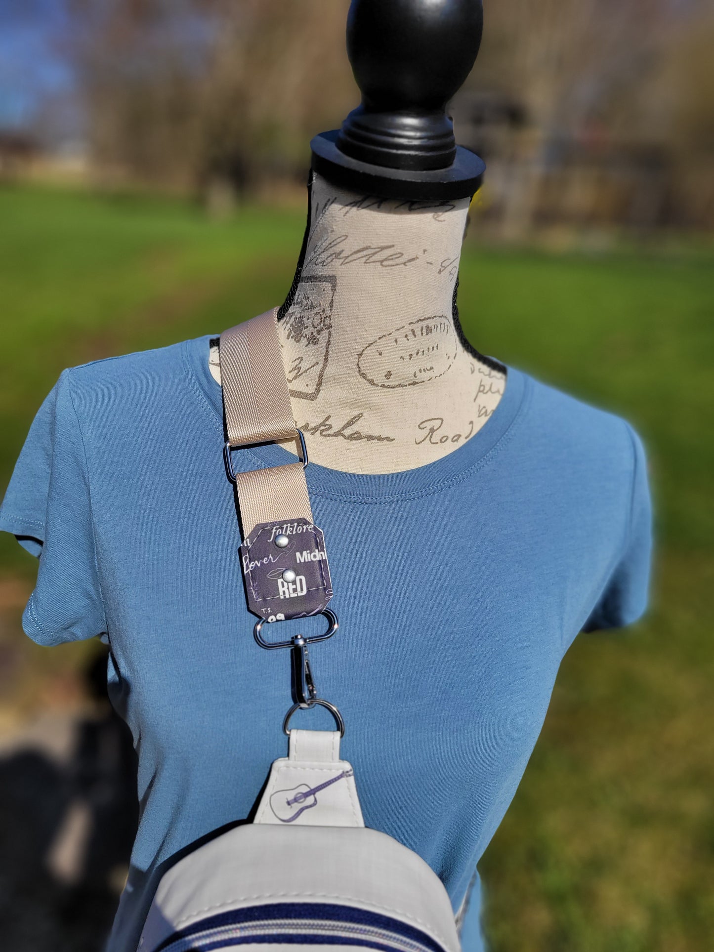 Taylor Mini Sling