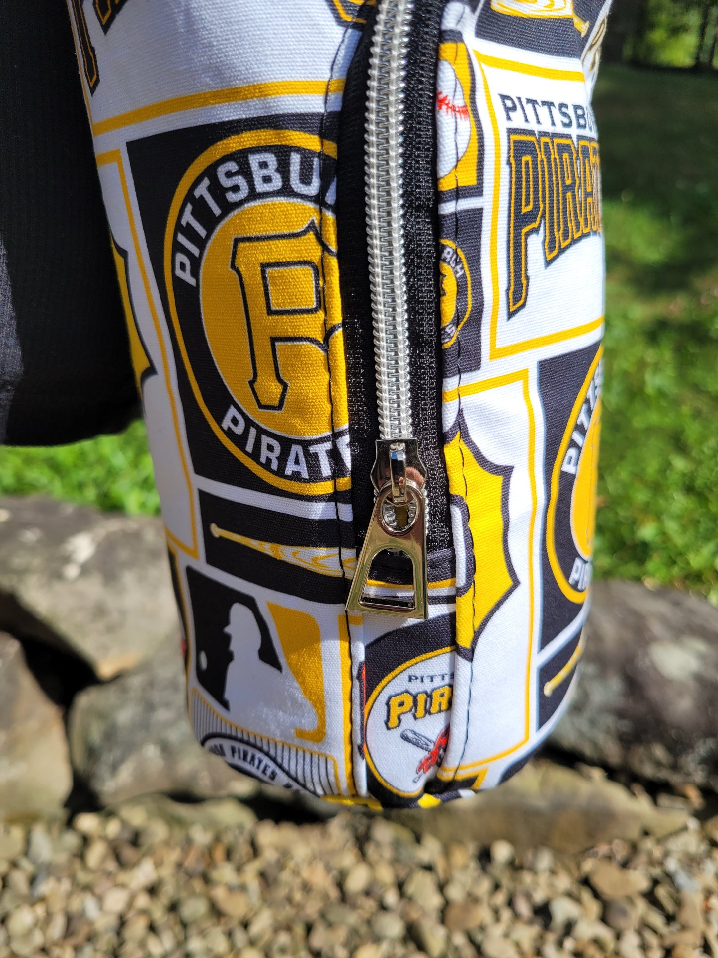Pirates H2O Sling