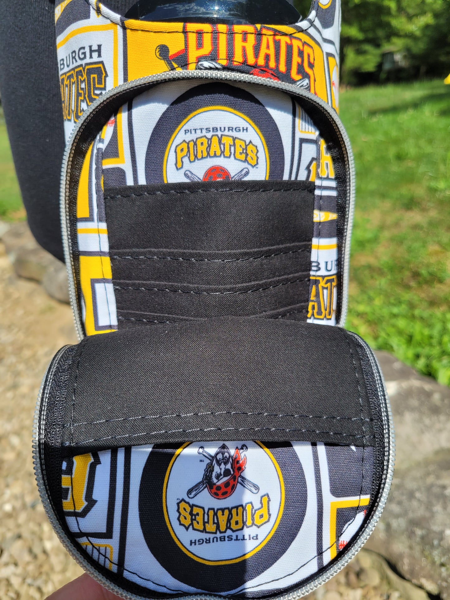 Pirates H2O Sling