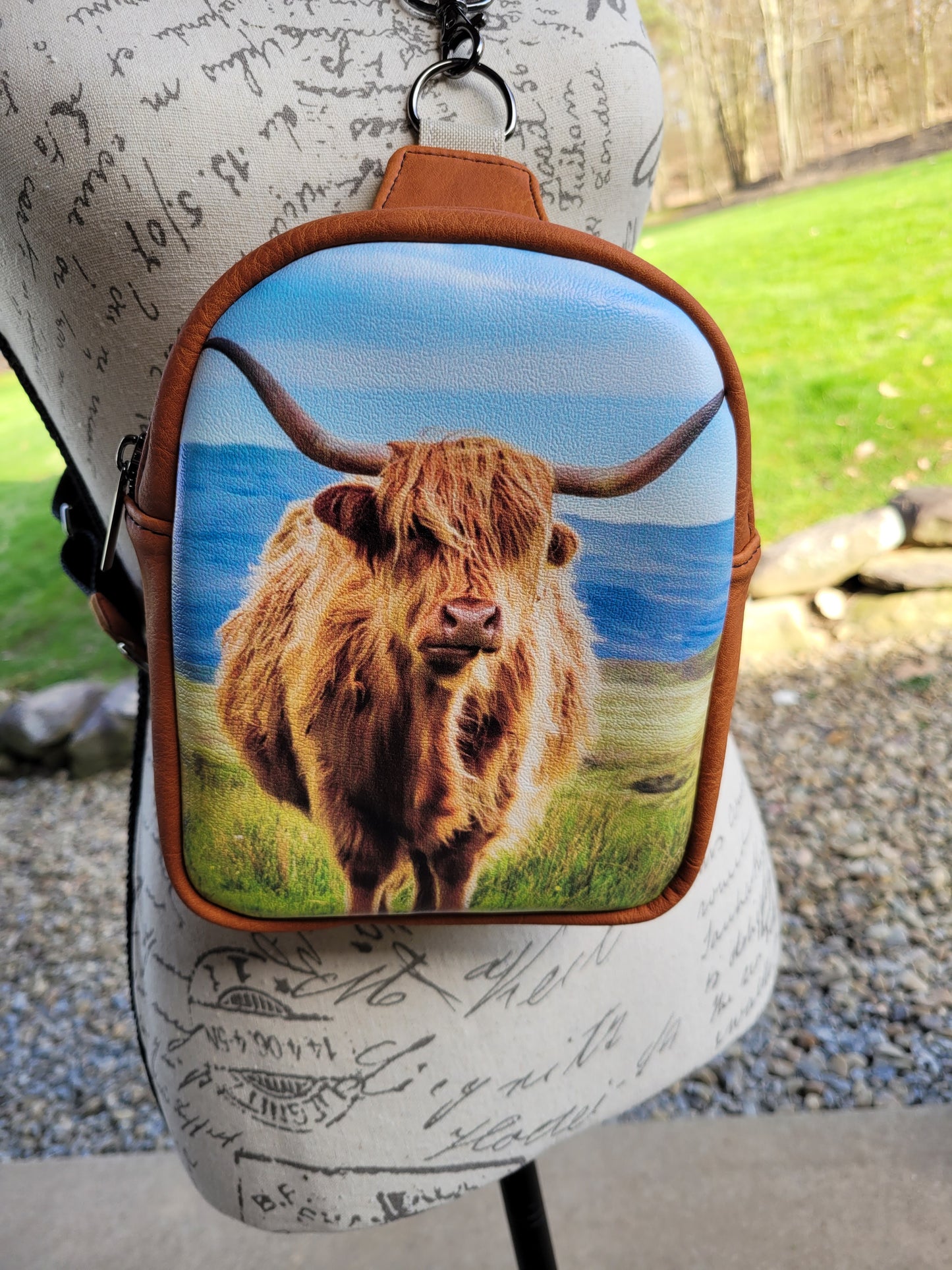 Highland Cow Mini-Sling