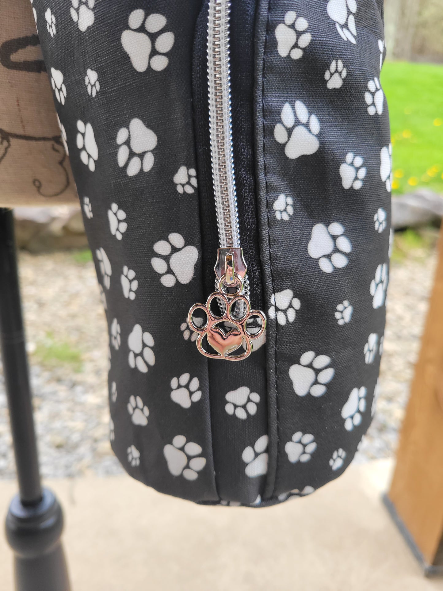 Black & White Paw Print H2O Sling