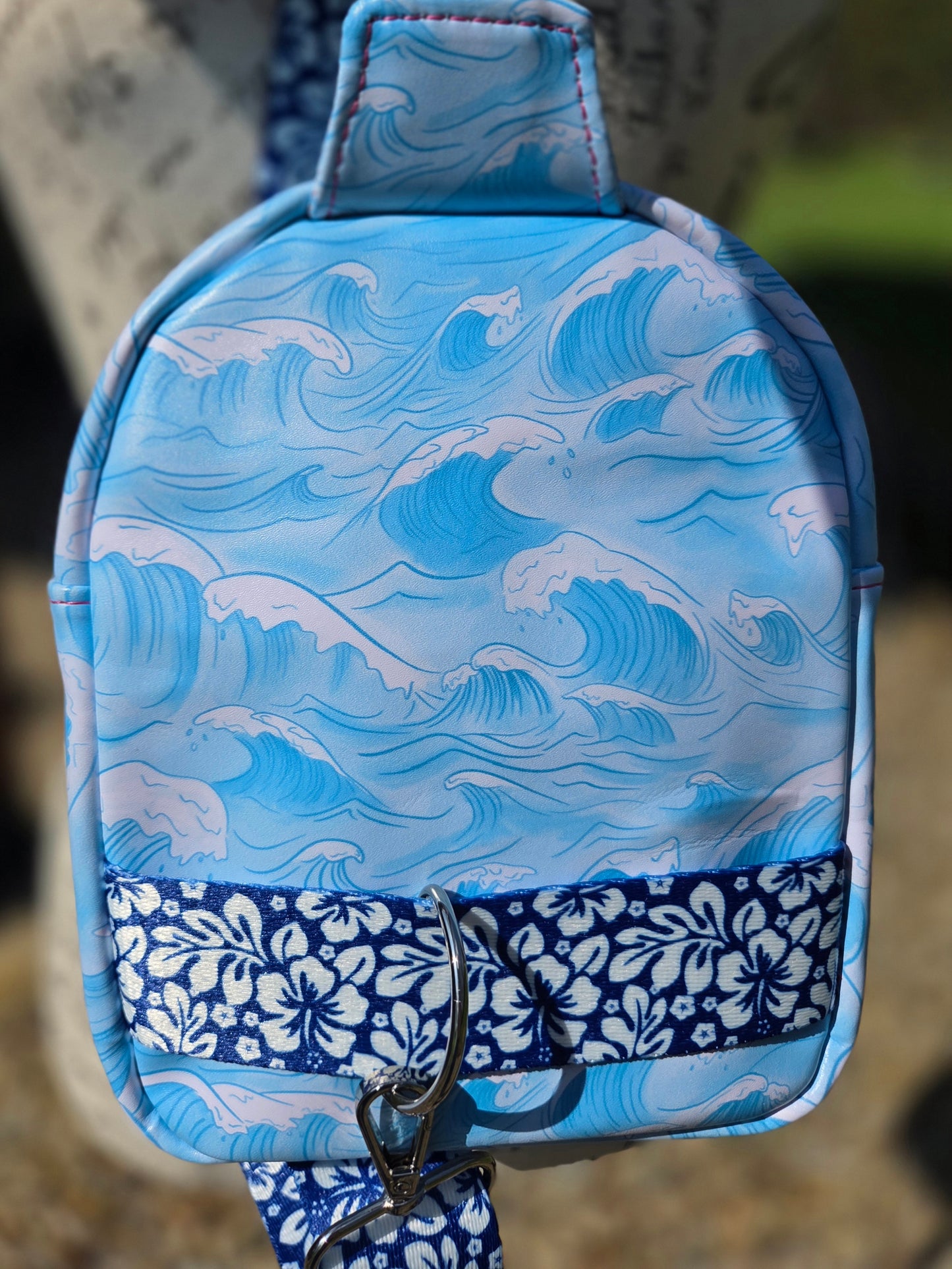Aloha Alien Mini Sling