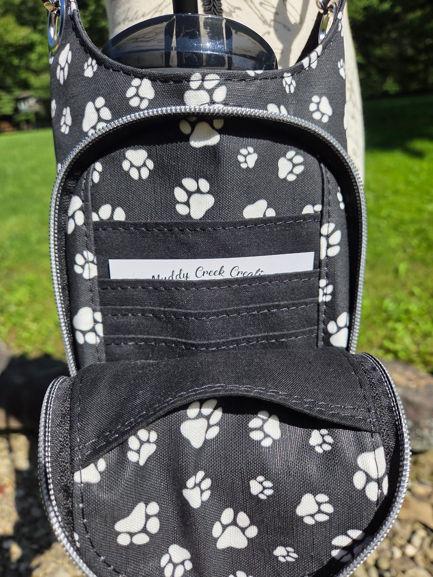 Black & White Paw Dog H2O sling